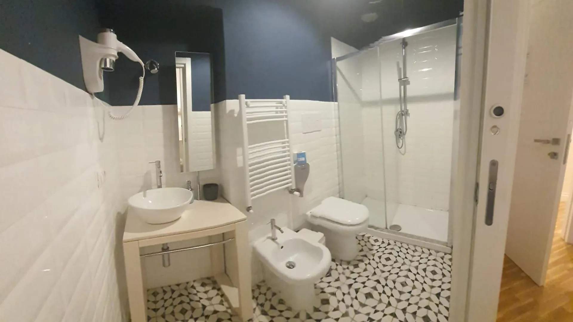 Alcapri Suite Napoli Centro 0*,  İtalya